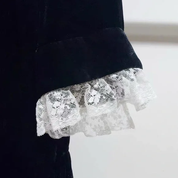 Authentic Miu Miu Black Dress with White Lace Accents - Picture 2 of 6